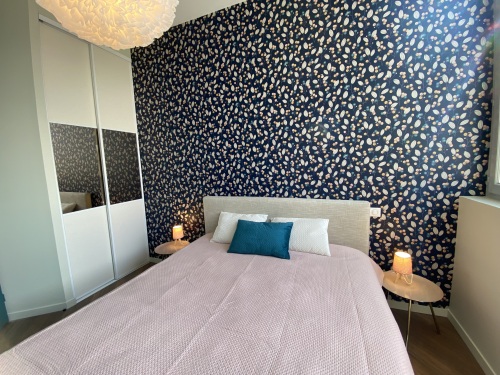 chambre et placard, penderie et étagères