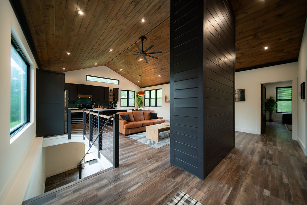 Logans Landing | Photo 10