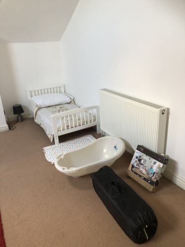 Baby & Toddler bed,Cot,bath,changing mat