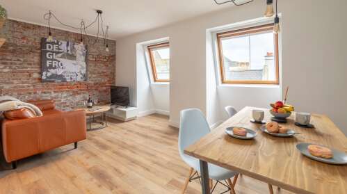 Cracking Central Loft Apartment, Old Town - Open Plan