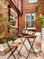 Rear Courtyard 