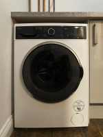 Laundry Made Easy – Fully Equipped Laundry Area in Huddersfield Deal House