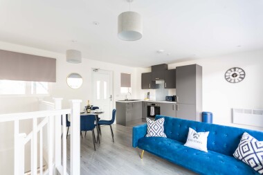 Stylish Living/Dining Room