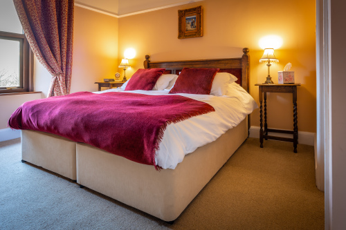 Classic-Double or Twin-Ensuite with Shower-Countryside view-Percivale - Bed & Breakfast Rate