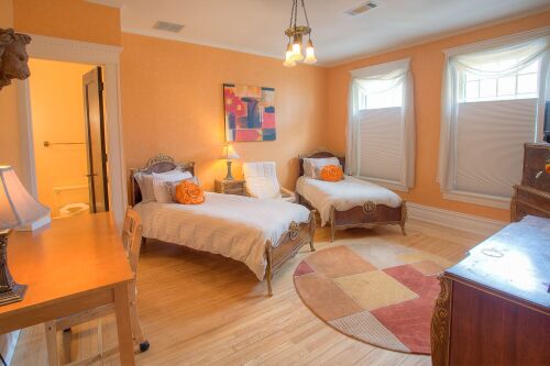 Tangerine Bed Room