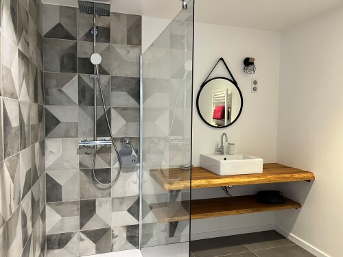 1-Double ou Twin-Super spacieuse-Salle de bain-Vue sur Jardin