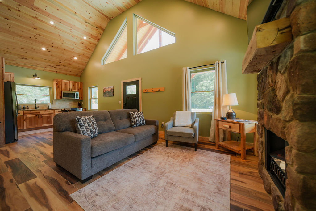 The Riparian Cabin 7