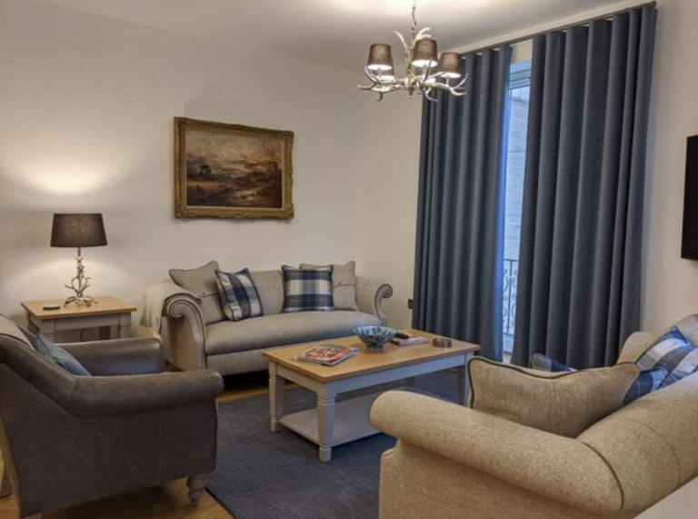 Royal Gardens Apartment 2