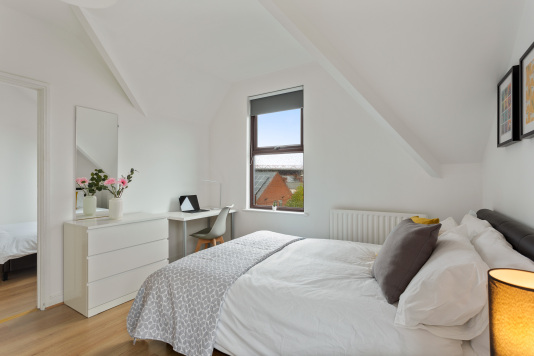 Triple Room with Interconnecting Room