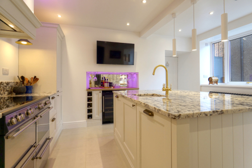 Ambient kitchen lighting creates a great social atmosphere
