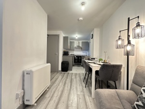 Dining Area & Kitchen