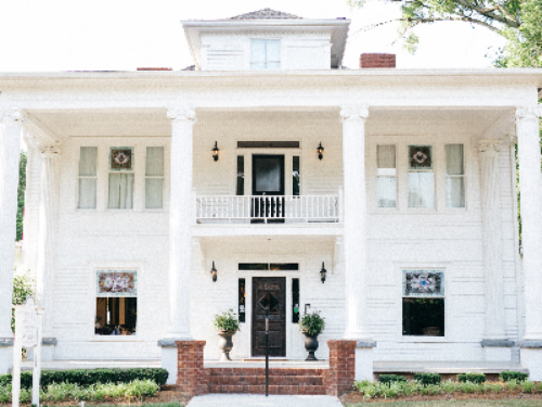Sparrow Grove Manor - front of house