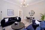 Rooms: Living area