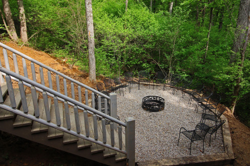 Side View of Stairs and Fire Pit area, Rustic Cedar Inn 