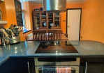 Kitchen: Island
