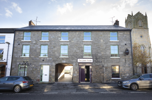 The Lower House Bar and Rooms