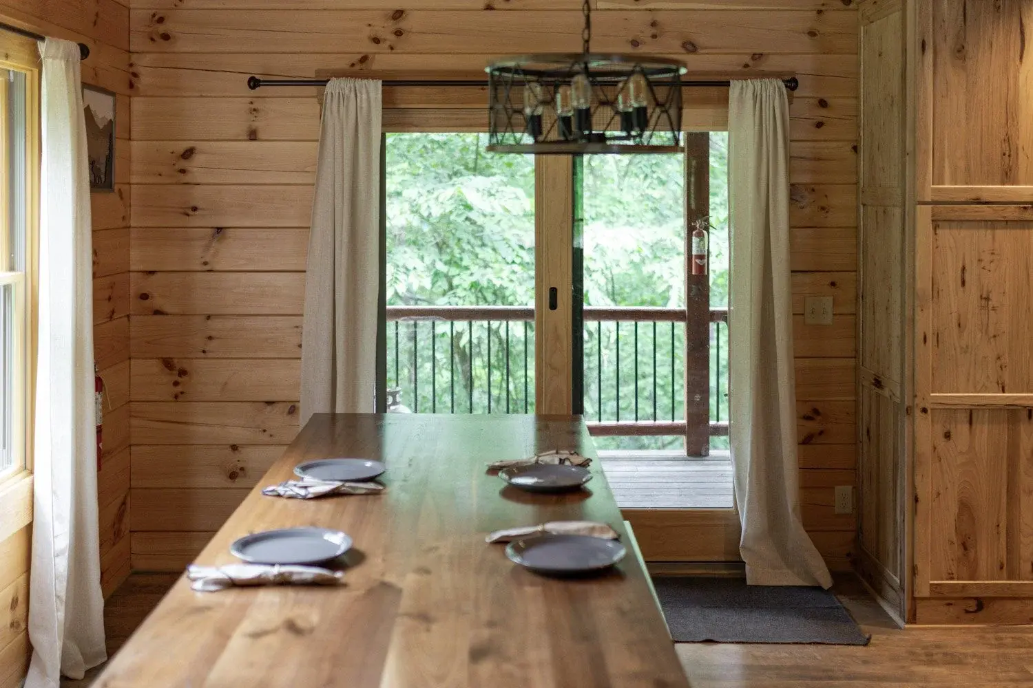 Night Song Lodge | Photo 20