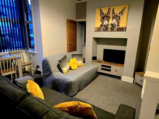 Lounge With Sofa Bed
