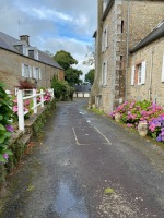 Between the château and outbuilding