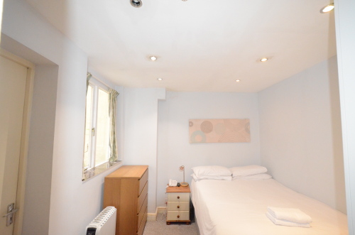 Small Double  Studio with Private Shower & Toilet with Kitchen 