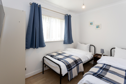 Single beds - Room 3