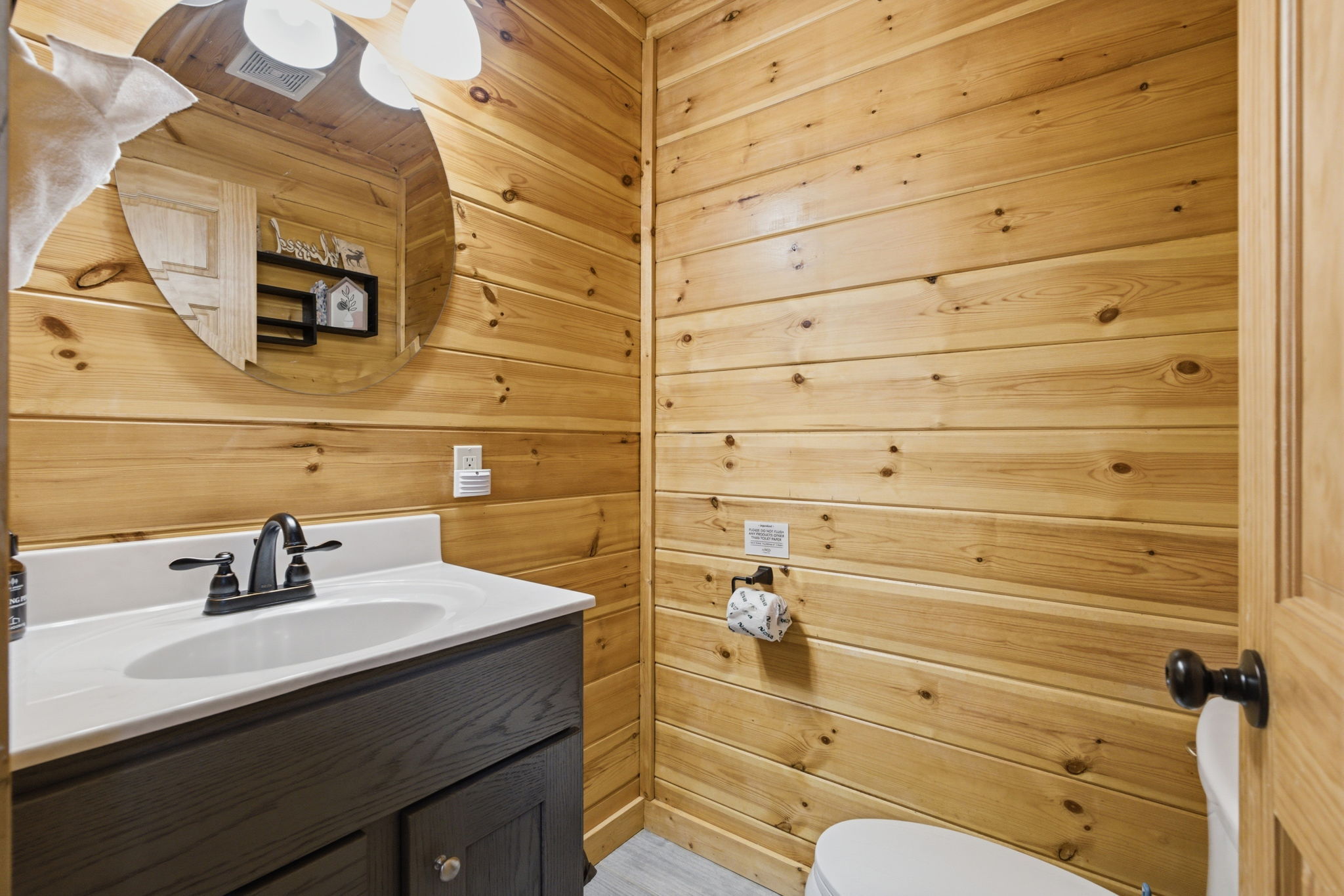 Firefly Hollow Lodge | Photo 31