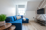 Open plan lounge/dinning area