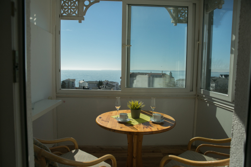 Blick vom Balkon auf die Ostsee