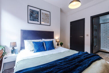 Bedroom 2 (En-Suite)