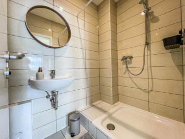 Gemeinsames Badezimmer Nr. 2