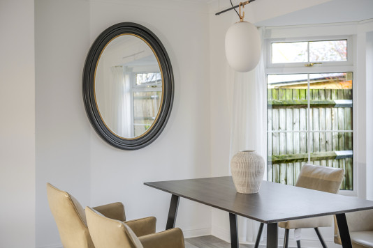 An elegant dining space designed for memorable meals and meaningful moments. With a sophisticated table setting, warm lighting and a seamless connection to the kitchen, it’s the perfect place to gather, share stories and enjoy food in style. Every meal here feels effortlessly refined.