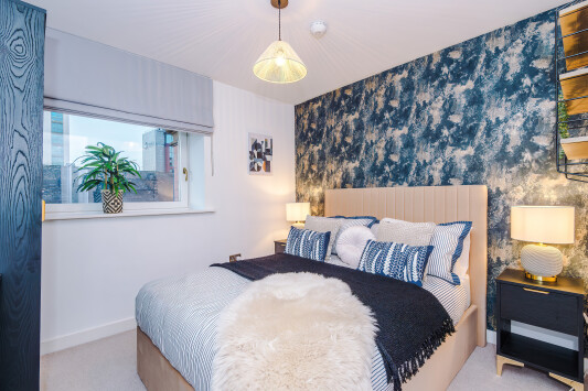Stylish 2-Bed 2-Bath Apartment in Newly Renovated Victorian Building – Prime Leeds City Centre near Station
