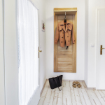 Eingang mit Garderobe