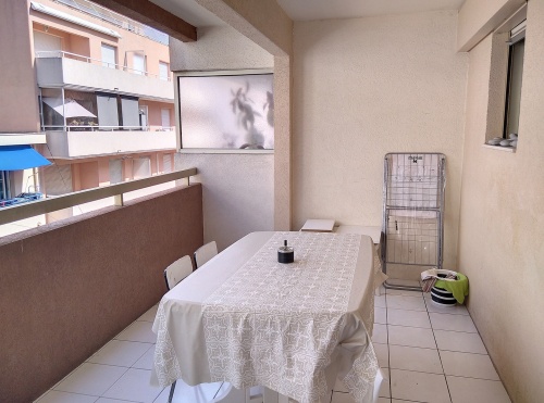 belle terrasse couverte