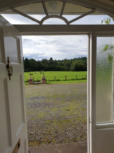Bungalow-Ensuite with Bath-Countryside view - Base Rate