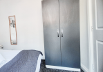 Bedroom 1: Wardrobe