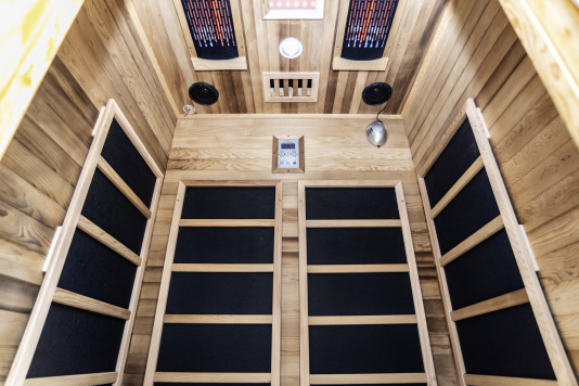 Luxury Sauna Interior - Newly installed and ideal for relaxing after a dip in the hot tub, especially on chilly evenings