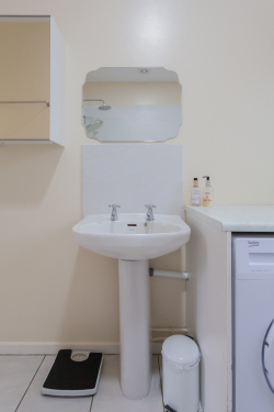 Bungalow-Ensuite with Bath-Countryside view - Base Rate