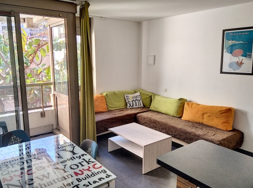 salon avec 2 couchages ou lit double