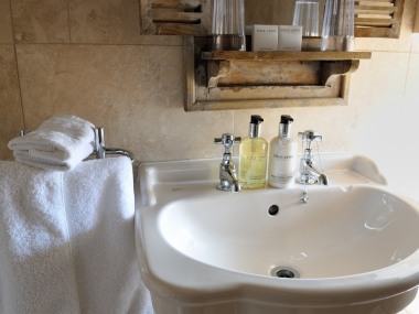 Bathroom Room 9 Superior