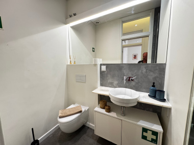 Bathroom#2