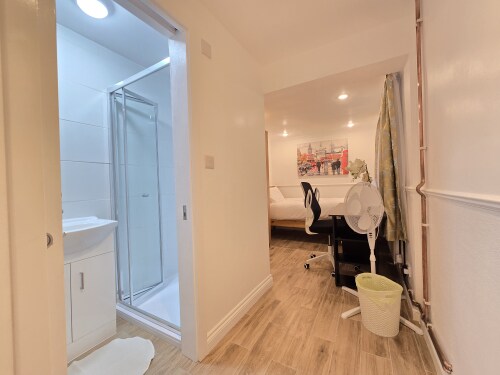 Room 1