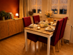 Dining table for up to 6 people
