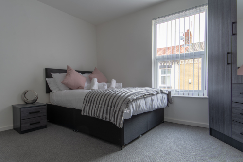 Lux Apartments 3 Bedroom House Gorst Liverpool United