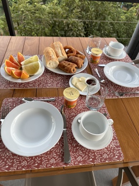 petit déjeuner continental