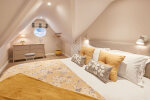 Attic King Bedroom with En-Suite