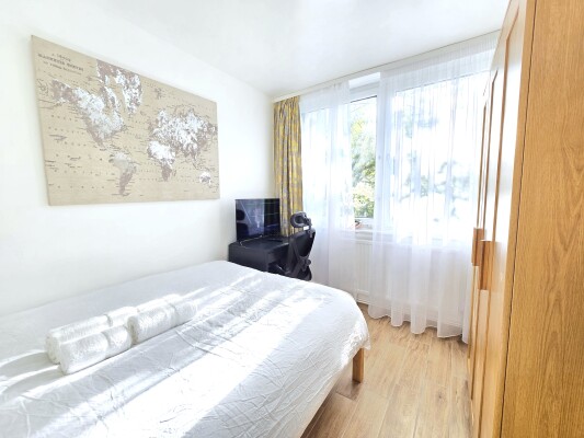 Room 4