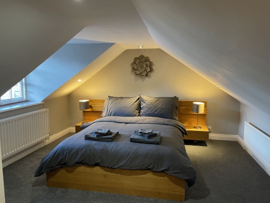 Master bedroom with en-suite bathroom