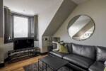 Rooms: Living room