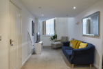 Your Comfortable Retreat in Huddersfield: Bright, Cozy & Welcoming Lounge